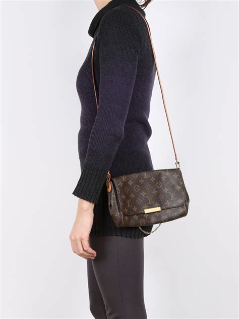 louis vuitton favorite pm outfit|favorite mm louis vuitton price.